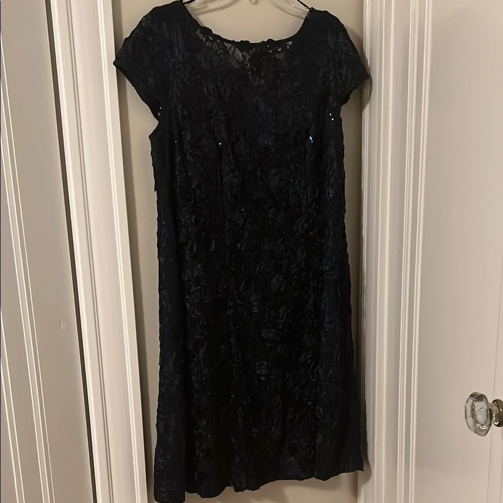 Alex Evenings Blue Mini Dress with Crew Neck and Short Sleeves for Cocktail